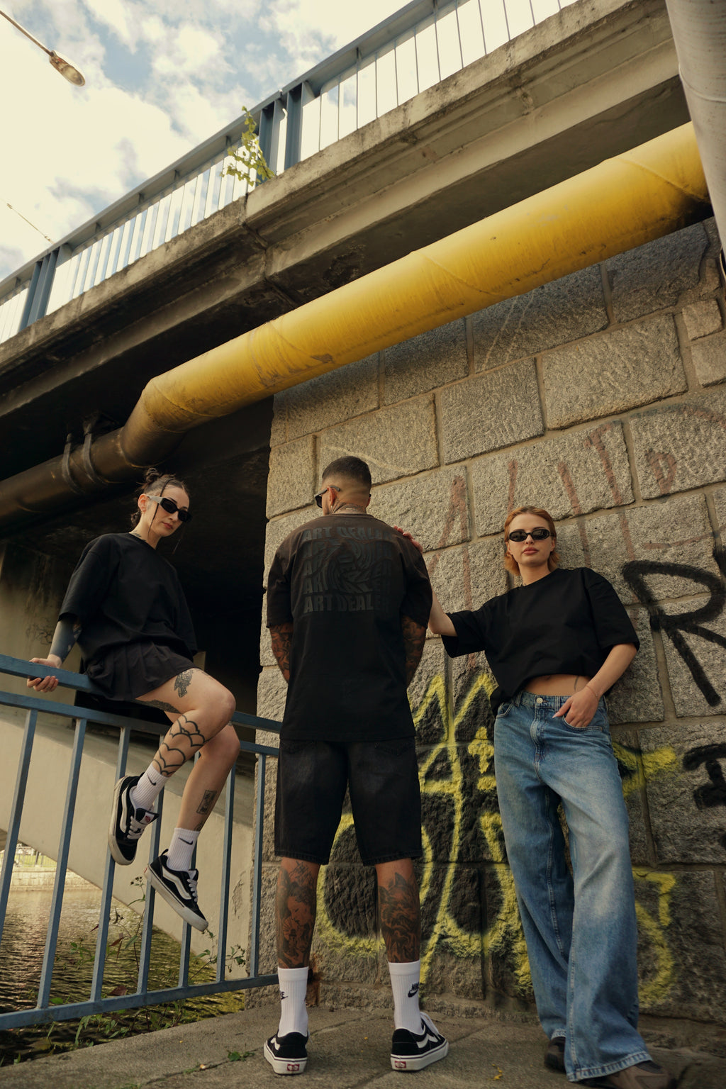 PAIN DEALER černé triko